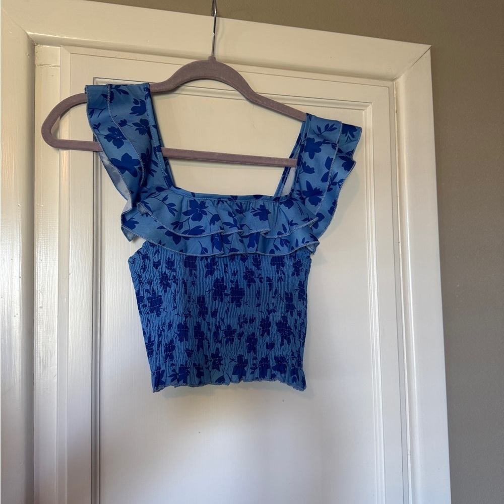 Blue Floral Ruffle Top SHIEN Size‎ Small